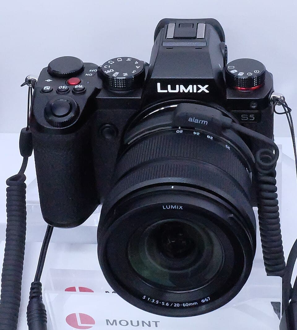 Panasonic Lumix S5 II